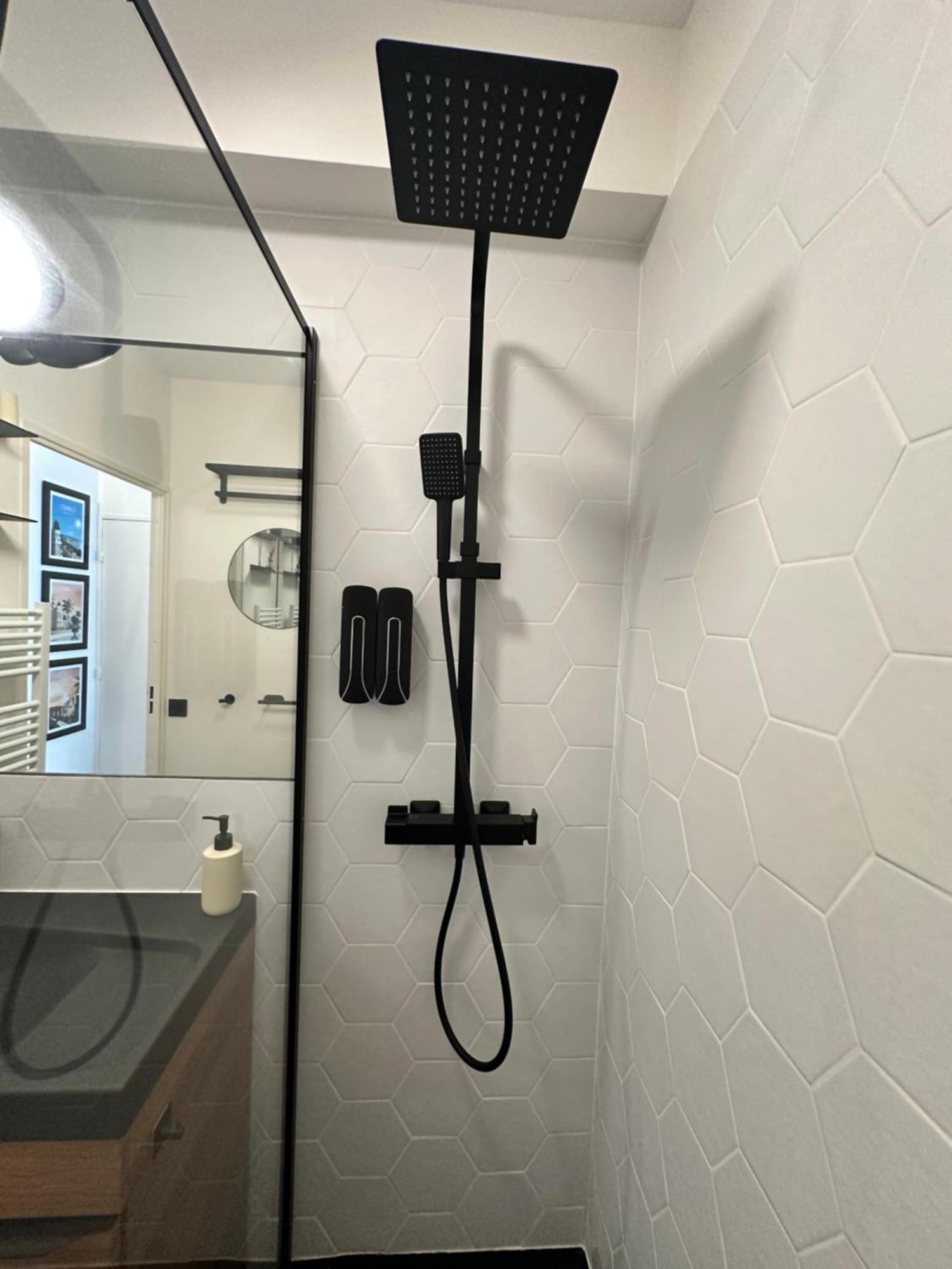 ואלאוריס Elegant Appartement 2Pieces Piscinevue Mer Parking מראה חיצוני תמונה