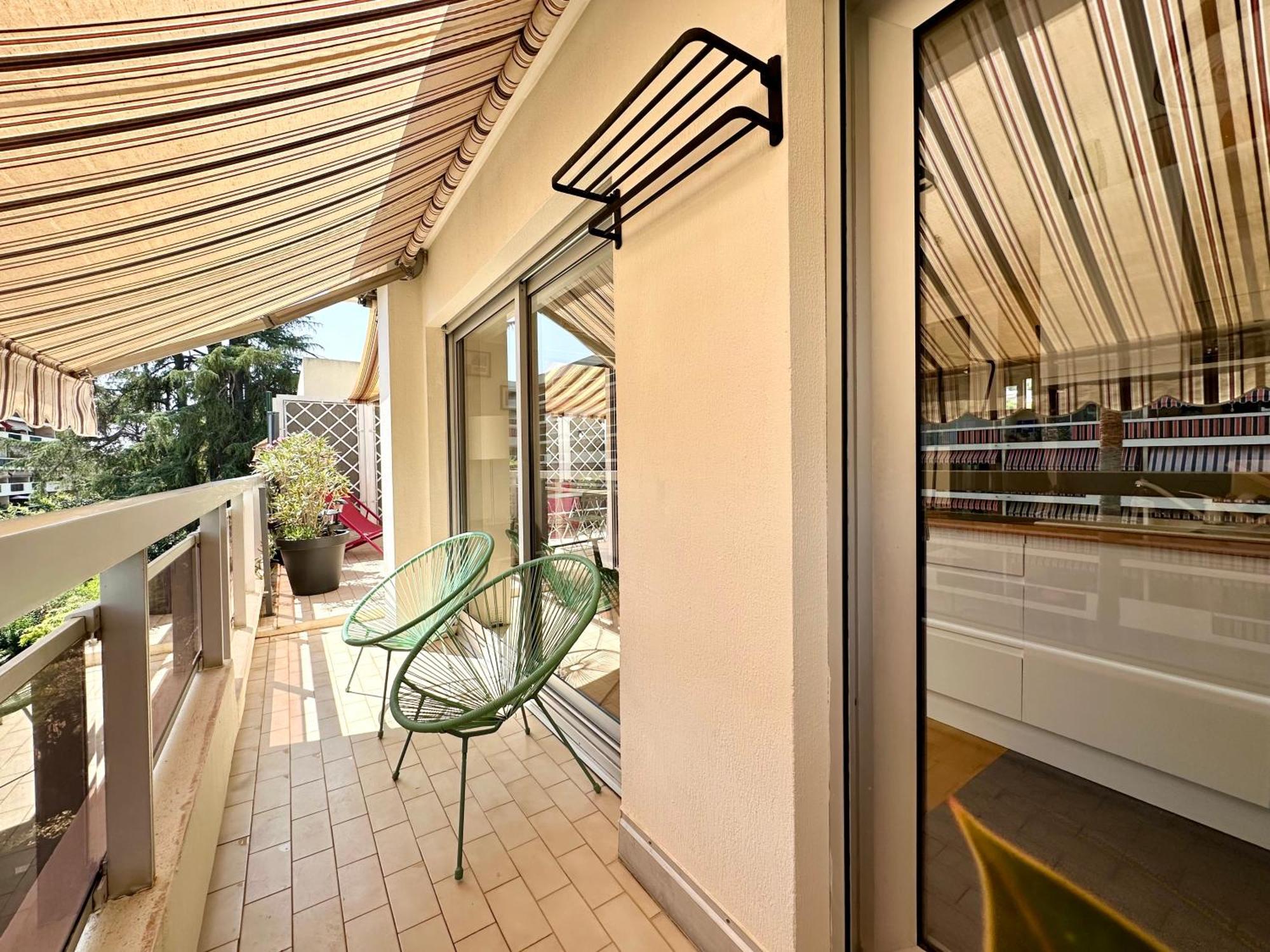 ואלאוריס Elegant Appartement 2Pieces Piscinevue Mer Parking מראה חיצוני תמונה
